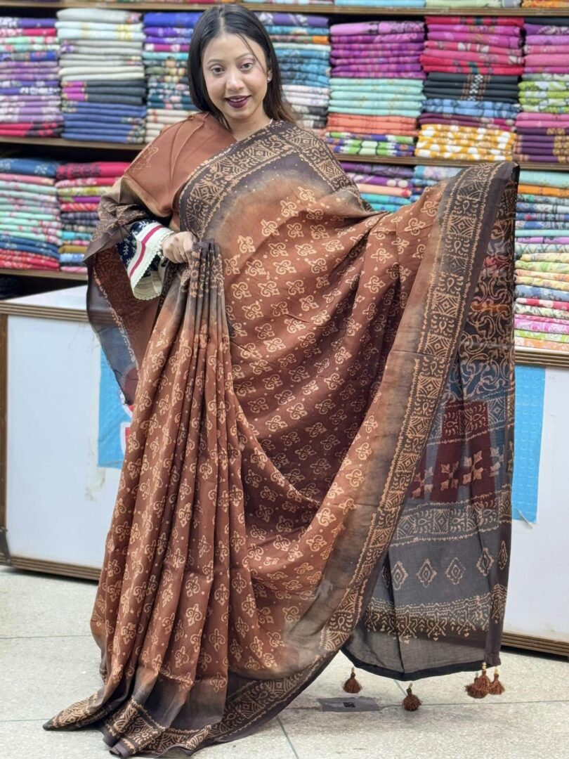 Boutique Saree - Image 4